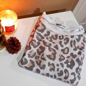 Ecowish Leopard Print Sweater